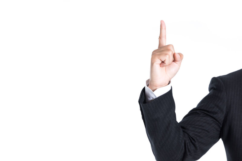 太陽光パネルそのものが雨漏りを起こすわけではない